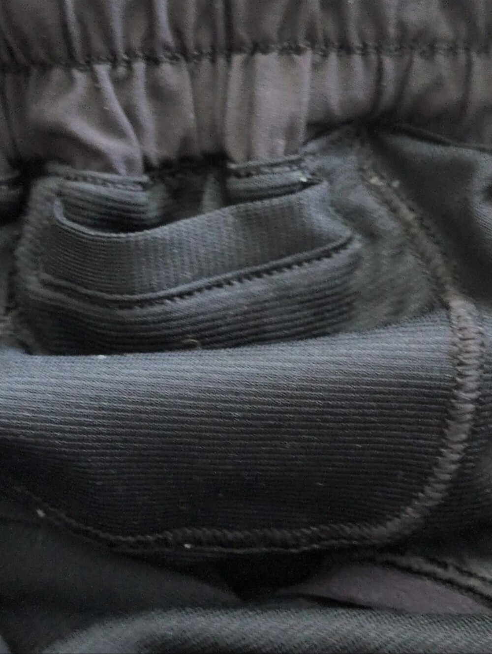 Lululemon Black Lined Hotty Hot Short II - 2.5" - 8 - Picture 6 of 7